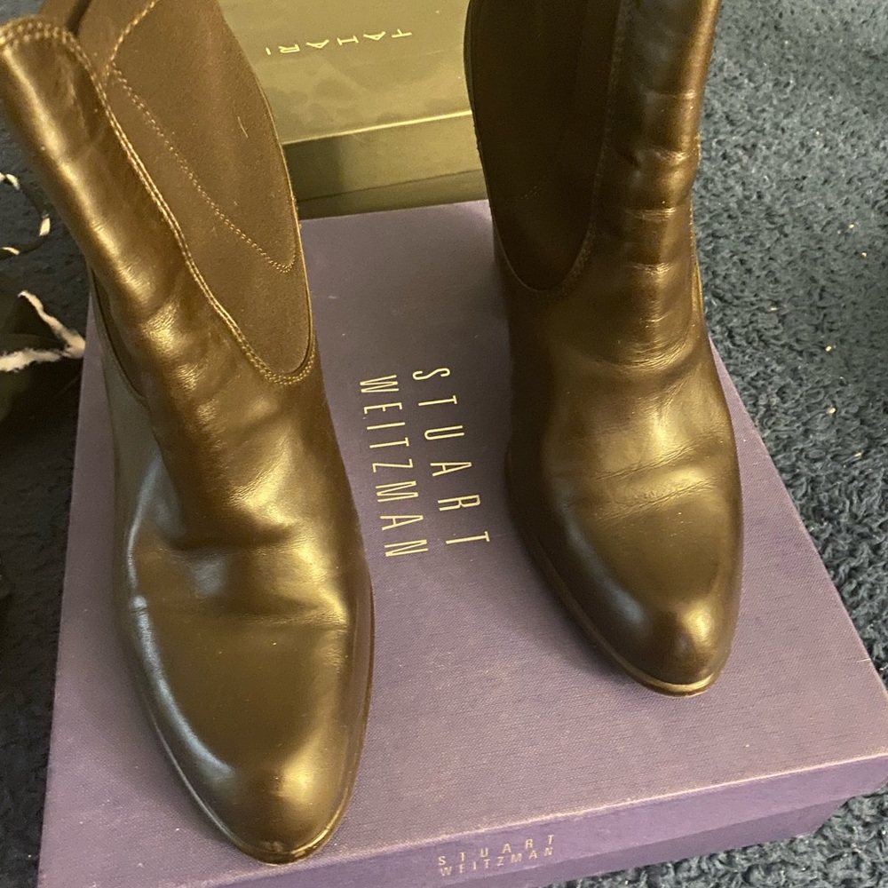 Brown boots